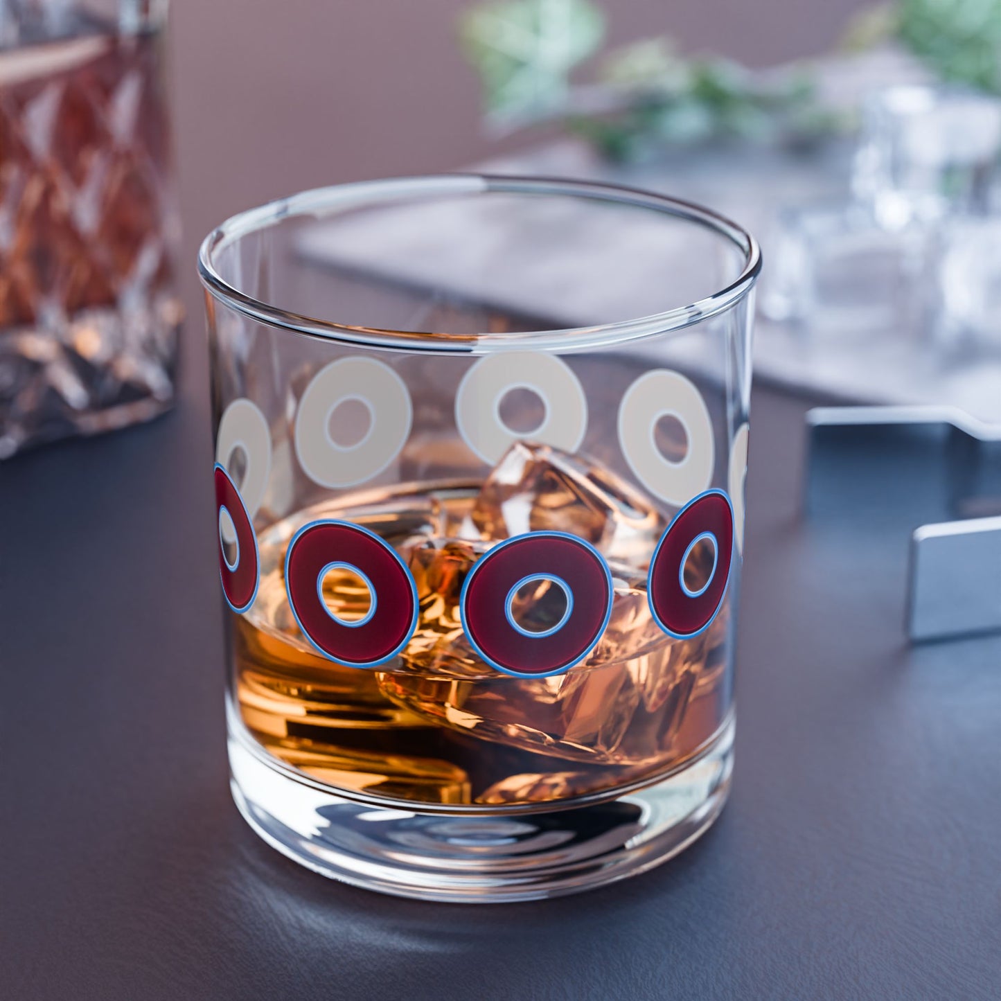 10oz Lumpy Rock Glass - vivid light burgundy/light blue donuts